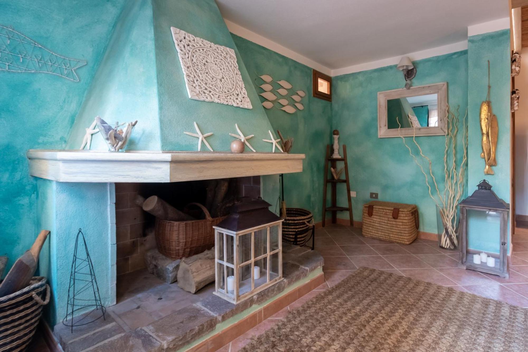 Raffinata Taverna Con Camino Cala Liberotto Dış mekan fotoğraf