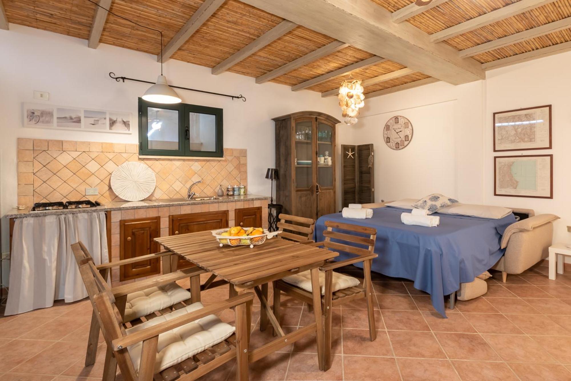 Raffinata Taverna Con Camino Cala Liberotto Dış mekan fotoğraf