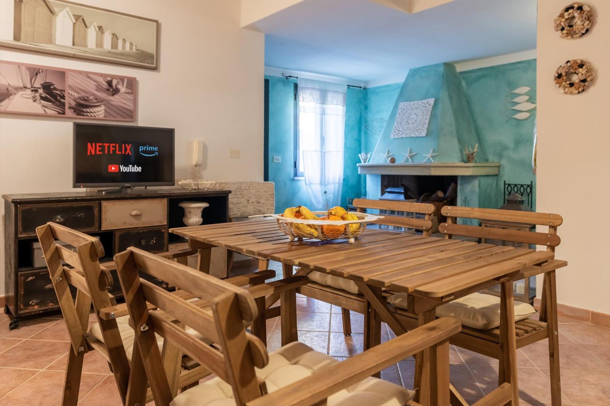 Raffinata Taverna Con Camino Cala Liberotto Dış mekan fotoğraf
